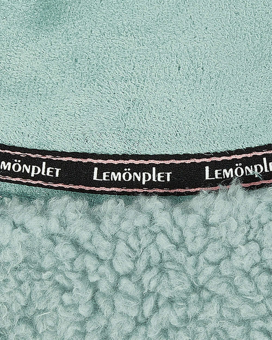 FAUX FUR BUCKET HAT WITH LEMÖNPLET LOGO