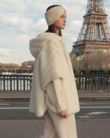 [SIGNATURE] WOMEN'S FAUX FUR HE-A HOODED PONCHO