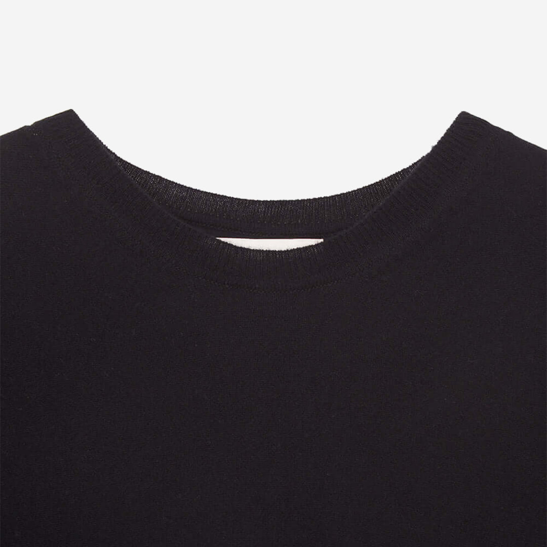 WOMEN'S AILES TOP